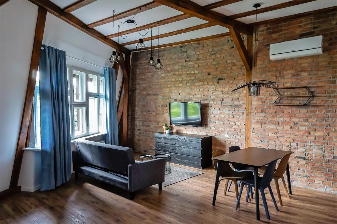 Apartamenty Torunskie Pod Krzywa Wieza Экстерьер фото